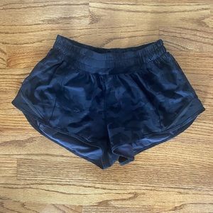 Lululemon Hotty Hot Shorts